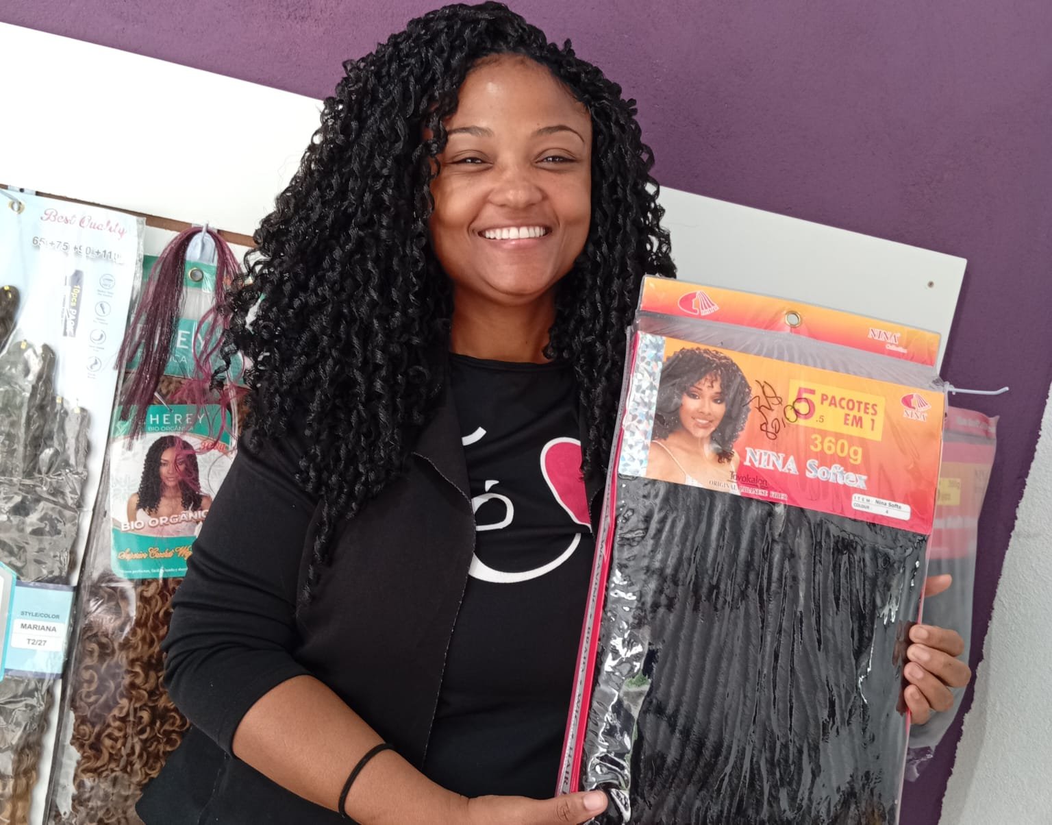 Trabalho do Studio Tererê da Rá — crochê braids